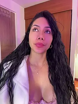ArianaReynoldss Chat XXX in diretta