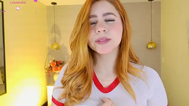 april_rousse 现场XXX聊天