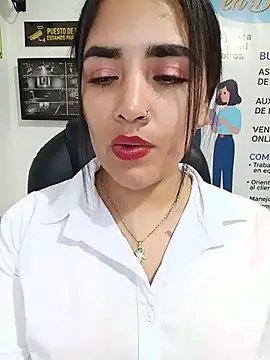 Chat XXX ao vivo de MAYE__13