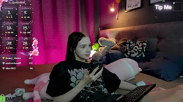 Lesi_Moonie01's Live XXX Chat