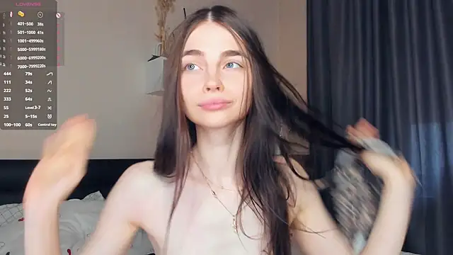 Chatroom XXX en direct de MaryJacksoon
