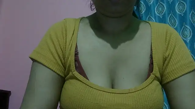 Chat XXX en directo de AVNI09-