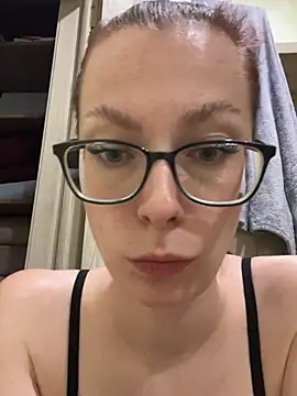 Chat +18 de RussianGirls_ ao vivo