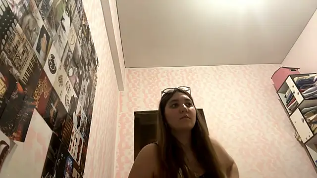 JanineThielman's Live XXX Chat