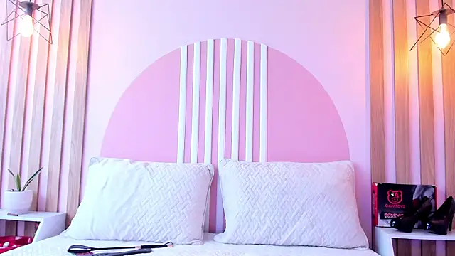 Živý XXX chat Valkiriia_wiine