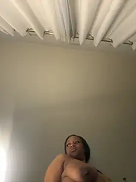 BonnyMolhada's Live XXX Chat