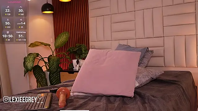 Chat +18 de lexiee_grey_ ao vivo