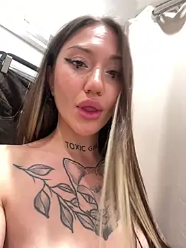SaintSquirt – Live XXX-chat