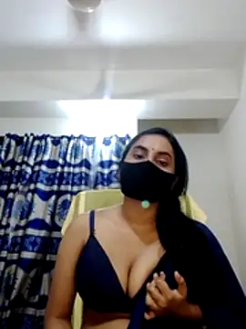 Chat +18 de dipa-cute ao vivo