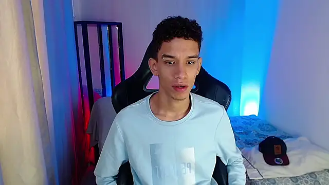 Show de YorYo_hot na webcam