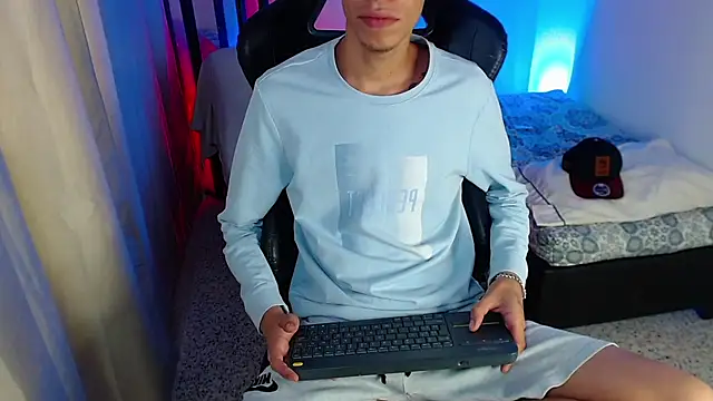 Вебкам-шоу YorYo_hot