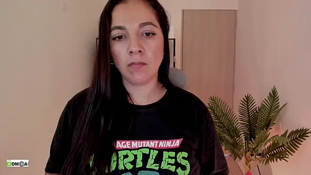 Chat XXX ao vivo de urcute_kitten