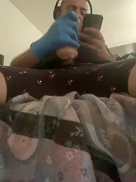 Czat XXX na żywo – GusanoDelicioso