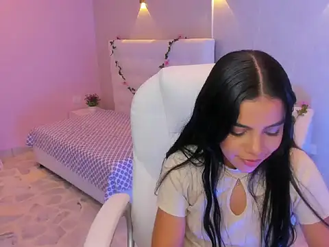 Онлайн ча т XXX kendallowens
