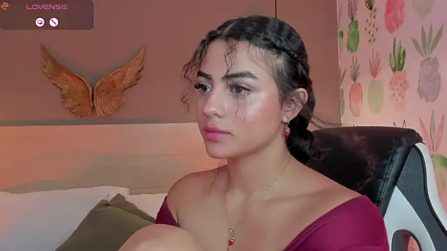 yaya23x Live XXX-chat