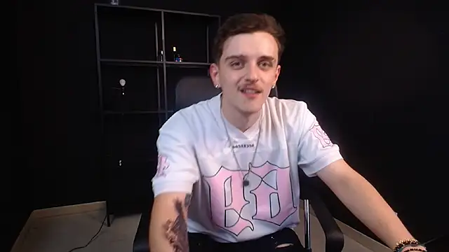 FelixStarkk 现场XXX聊天