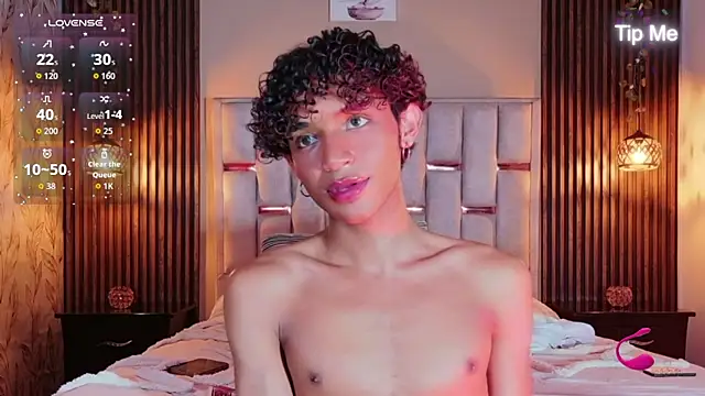 Aaron_Wiinter élő XXX-chatje