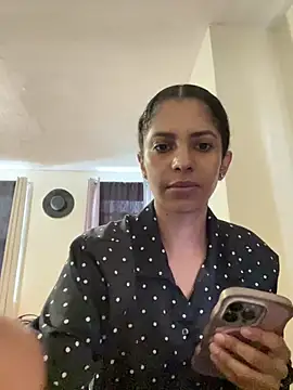 karlatiburcio Chat XXX live