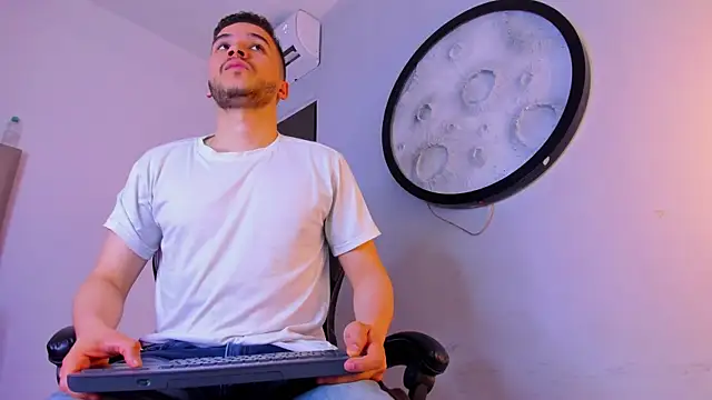 Živý XXX chat mike_257