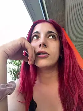 sexymelli18 Adlı Modelin Canlı XXX Sohbeti