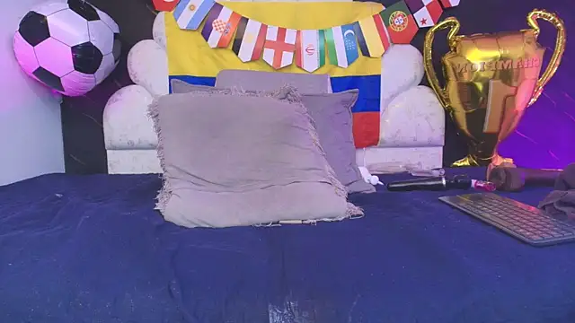_MiaBrown_のライブXXXチャット