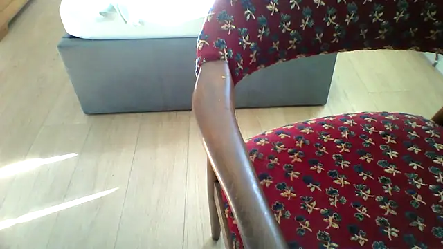 TheKnobSlobberer Chat XXX in diretta