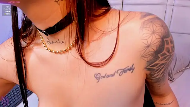 charlottewhitte live XXX chat