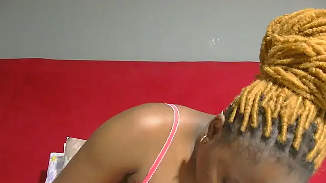Chatroom XXX en direct de Dime02