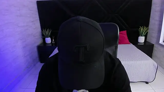 jhon_bear03's Live XXX Chat