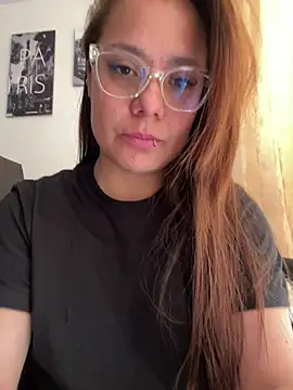 Živý XXX chat Pretty__Milf