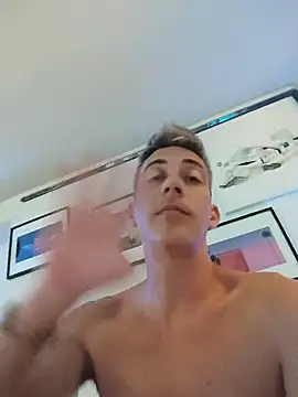1Hugo1 Chat XXX live