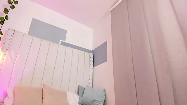 Czat XXX na żywo – hannah_gray