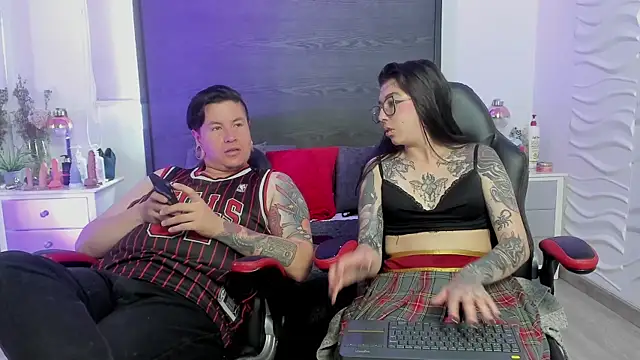 inkedsinners_のライブXXXチャット