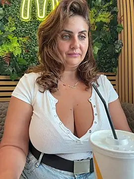 Chat +18 de AnneKane ao vivo