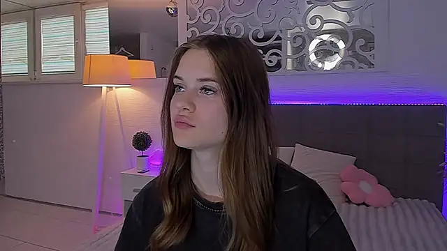 LuisaClover 现场XXX聊天