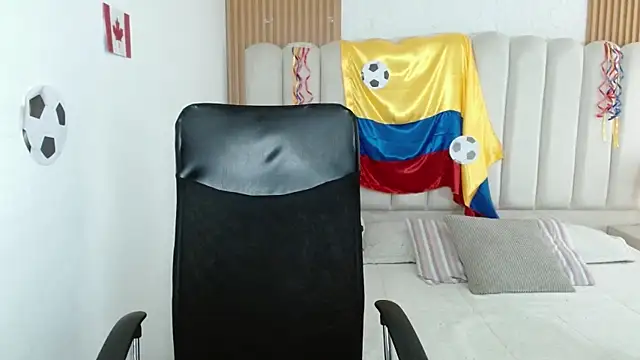shaneelle Adlı Modelin Canlı XXX Sohbeti