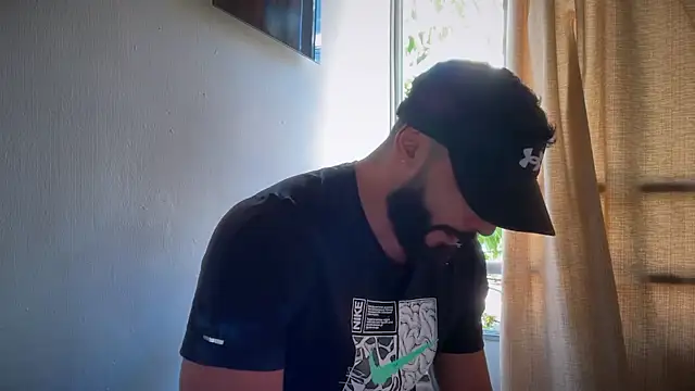 romeolovedark's Live XXX Chat