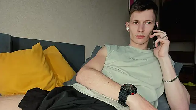 Kevin_Hornyyy Live XXX-chat