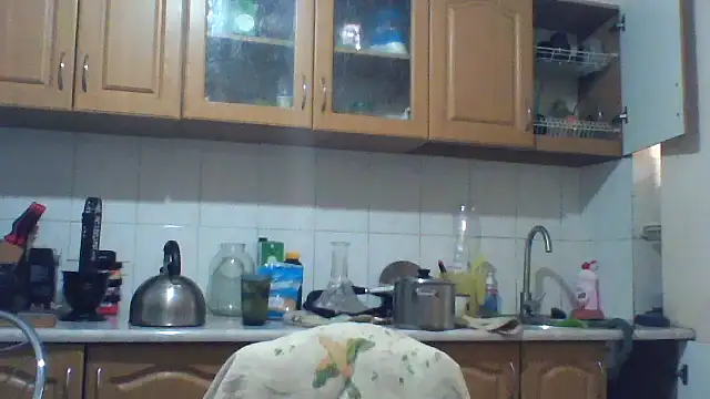 دردشة KaelNox الجنسية المباشرة