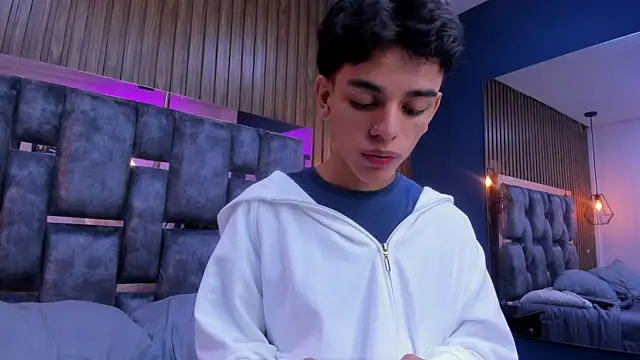 XXX chat uživo modela owen__johnson