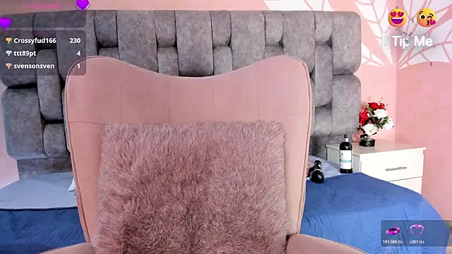 Živý XXX chat NaomiFrost