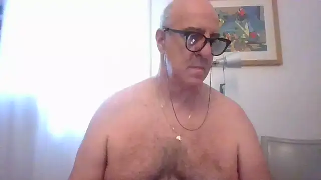 Chat +18 de ANONIMO7735 ao vivo