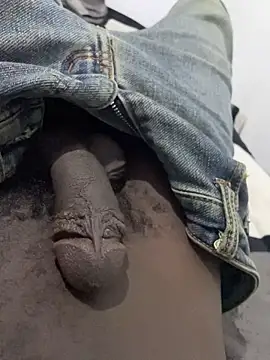 Chat XXX ao vivo de Kenyancock100