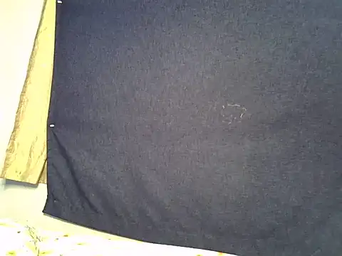 queen_bee2n Live XXX chat