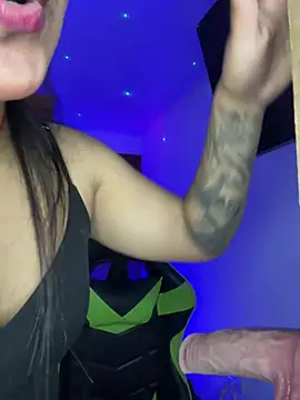 Živý XXX chat leila_22