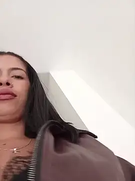 Nathaly_12 Chat XXX in diretta