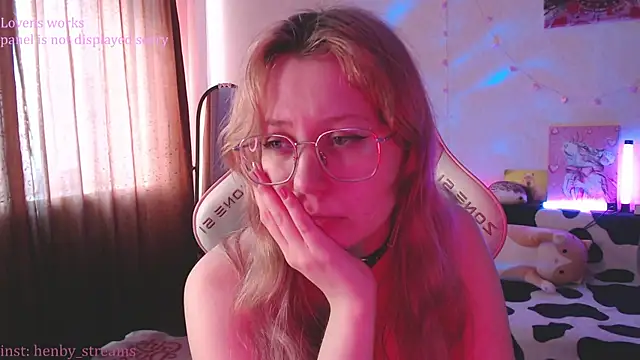 Živý XXX chat henby_streamss