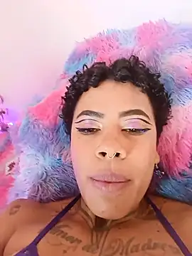 Chat XXX en directo de Canela_Osada_