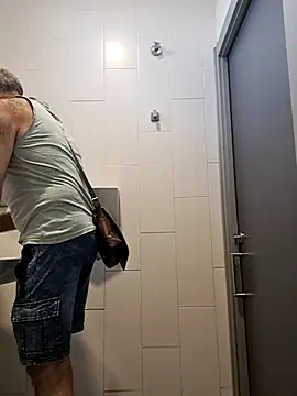 delfi6 Adlı Modelin Canlı XXX Sohbeti