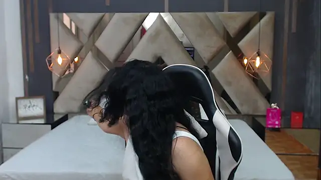 MartinaaFit 라이브 XXX 채팅